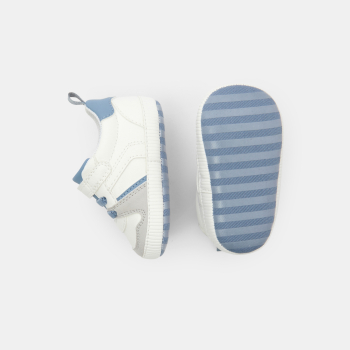 Baby boy's blue low-top trainers