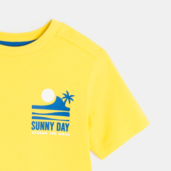 Boy's yellow slogan T-shirt with short sleeves