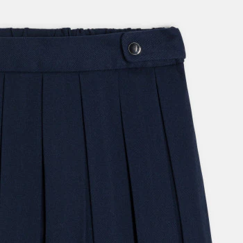 Girl's navy blue pleated short skirt