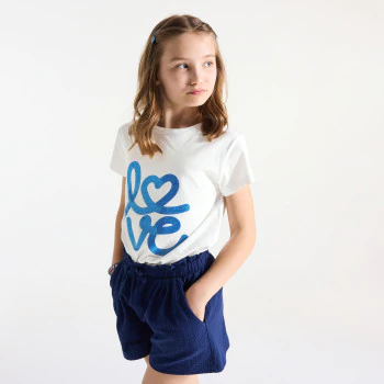 Girl's white short-sleeve love slogan T-shirt