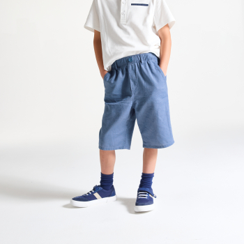 Boy's plain blue linen Bermuda shorts