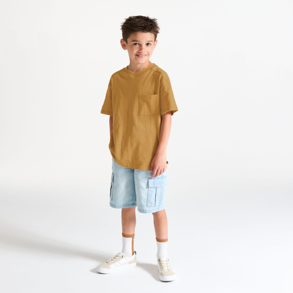 Boy's plain brown short-sleeve T-shirt