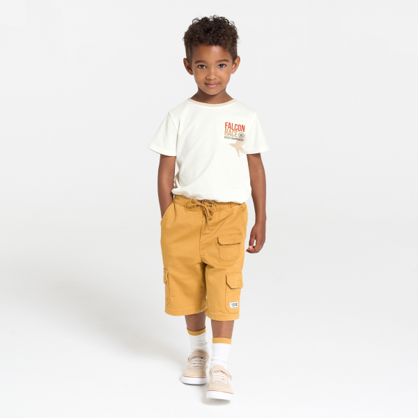 Boy's white short-sleeved T-shirt with falcon motif