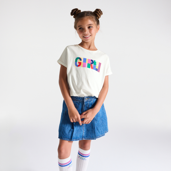 Girl's white slogan T-shirt